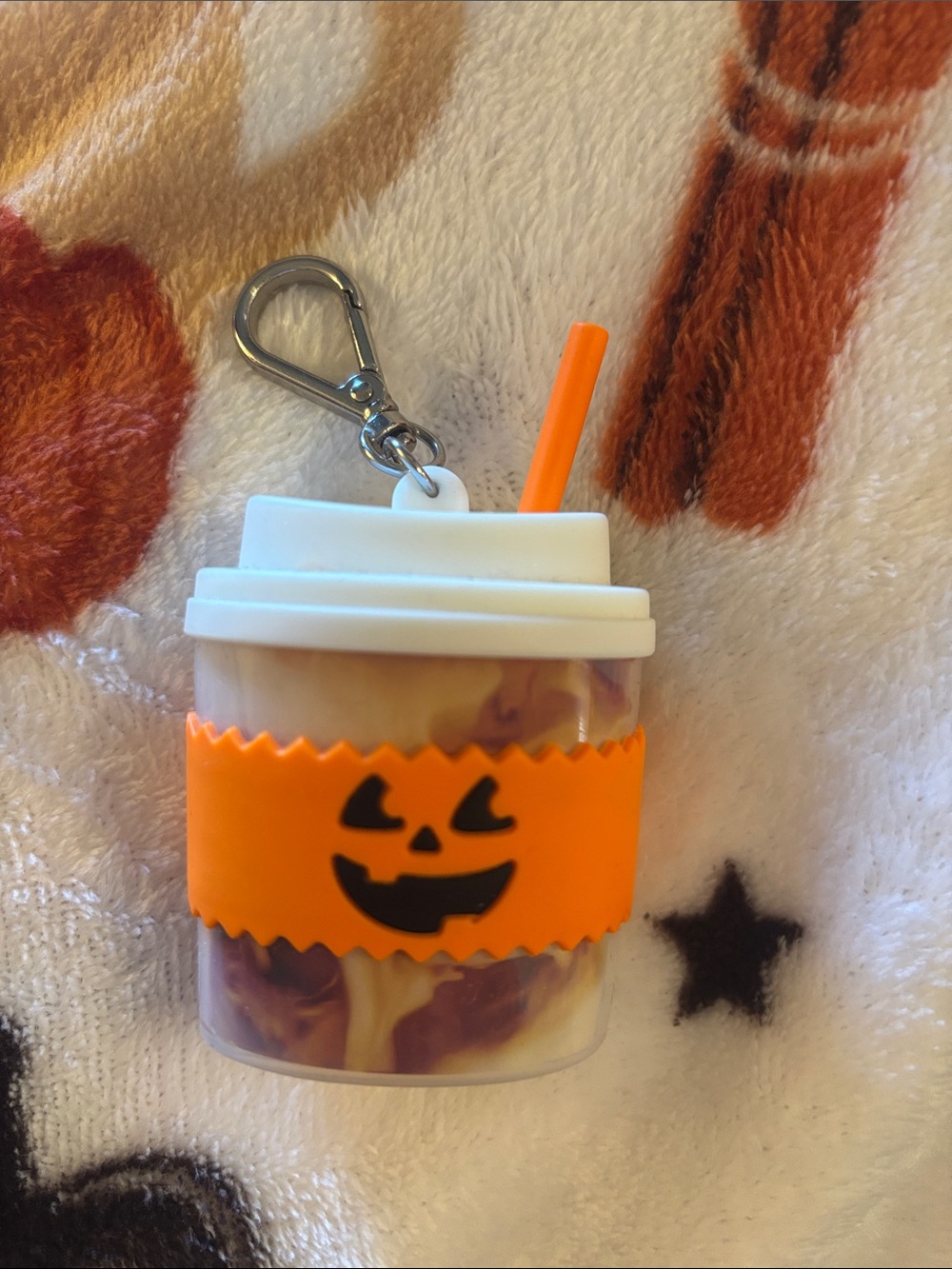 Bath and body retired pocket sanitizer holder